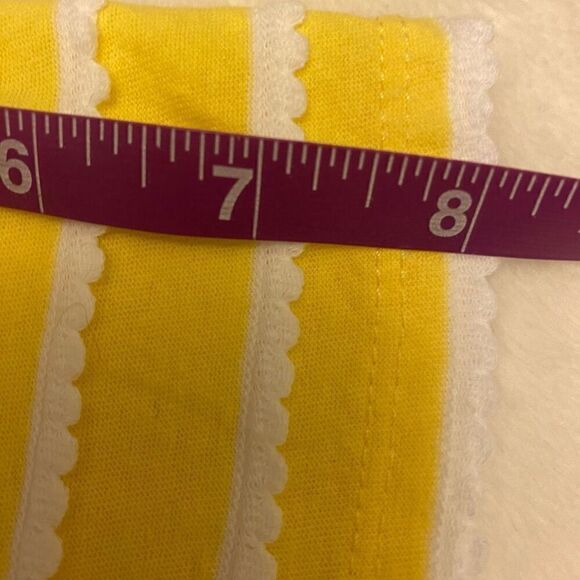 Alfred Dunner Yellow and White Striped Crocheted Lace Top Size 2X - Picture 13 of 14